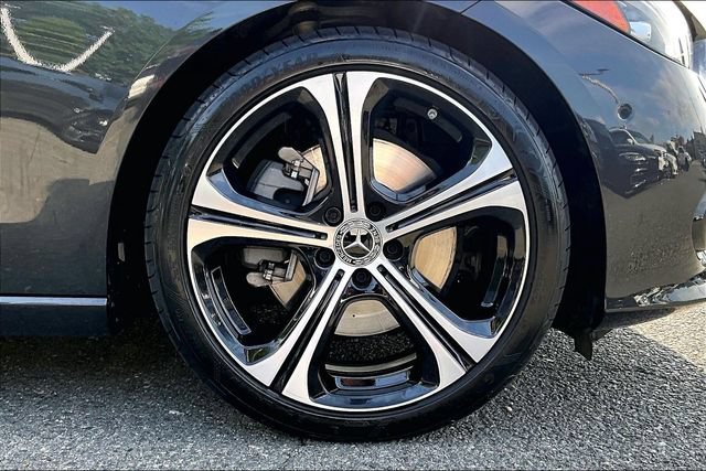 Used 2026 Mercedes-Benz C 300 4MATIC Sedan image 9