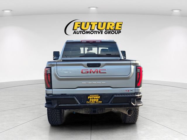 Used 2024 GMC Sierra 2500 AT4X AWD/4WD image 5