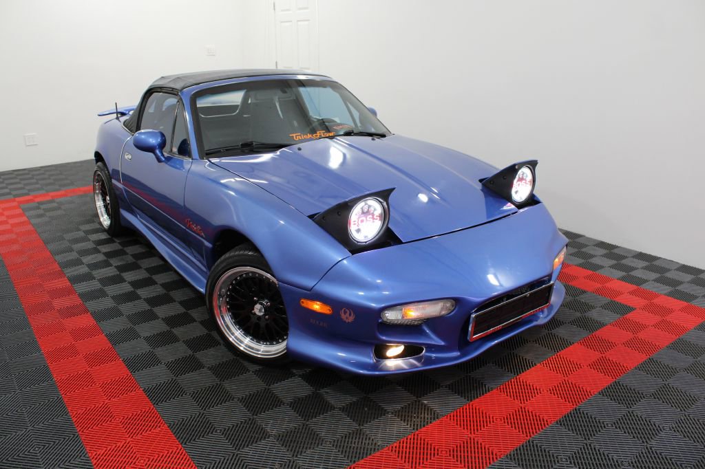 Used 1994 MAZDA MX-5 Miata RWD image 3
