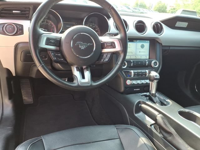Used 2017 Ford Mustang GT Premium RWD image 15