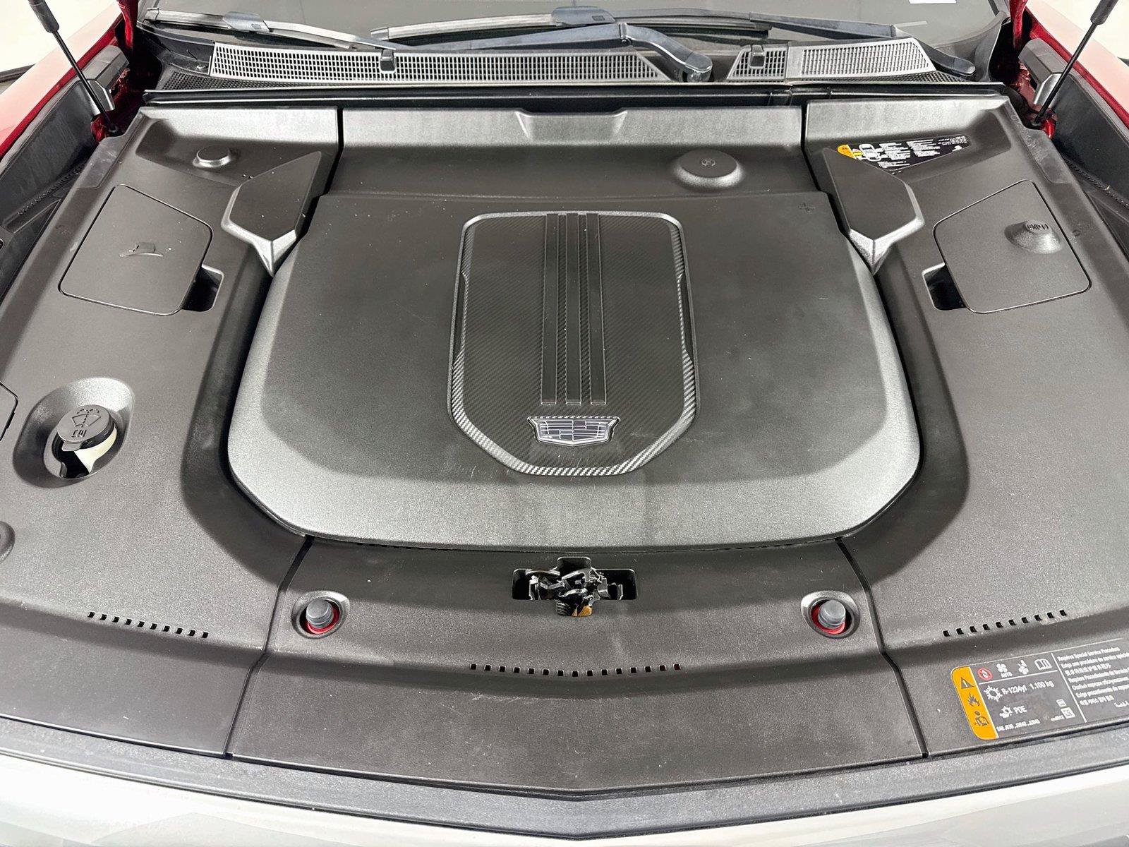 Used 2024 Cadillac Lyriq Luxury AWD/4WD image 48