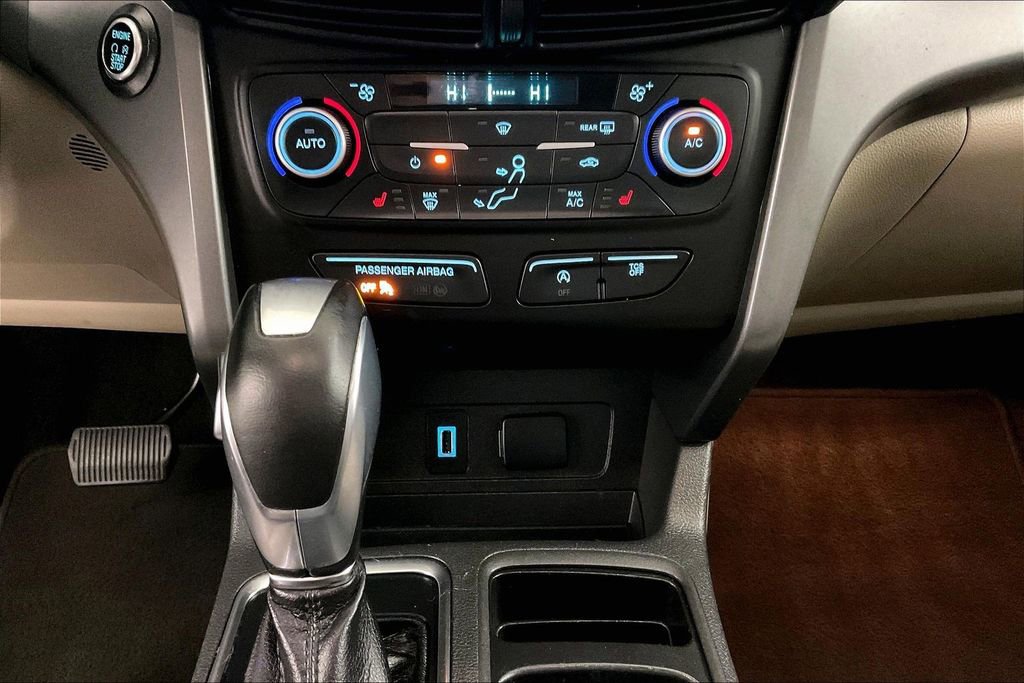 Used 2019 Ford Escape SEL image 15