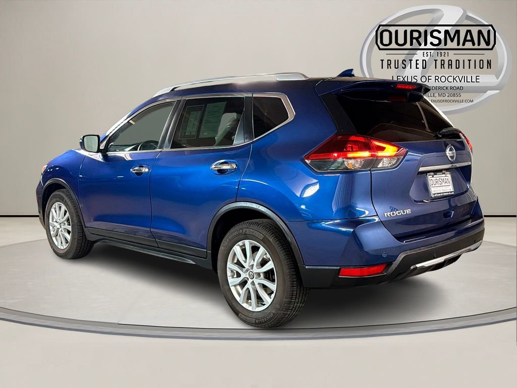 Used 2020 Nissan Rogue SV image 6