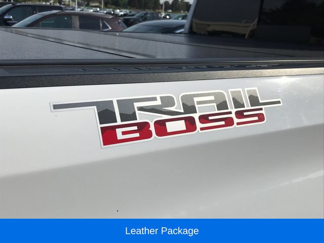 Used 2022 Chevrolet Silverado 1500 LT Trail Boss w/ LT Trail Boss Premium Package AWD/4WD image 4