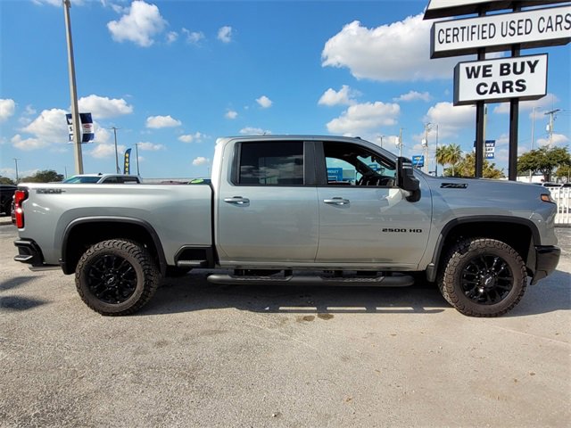 Used 2025 Chevrolet Silverado 2500 LT w/ Trail Boss Package image 7