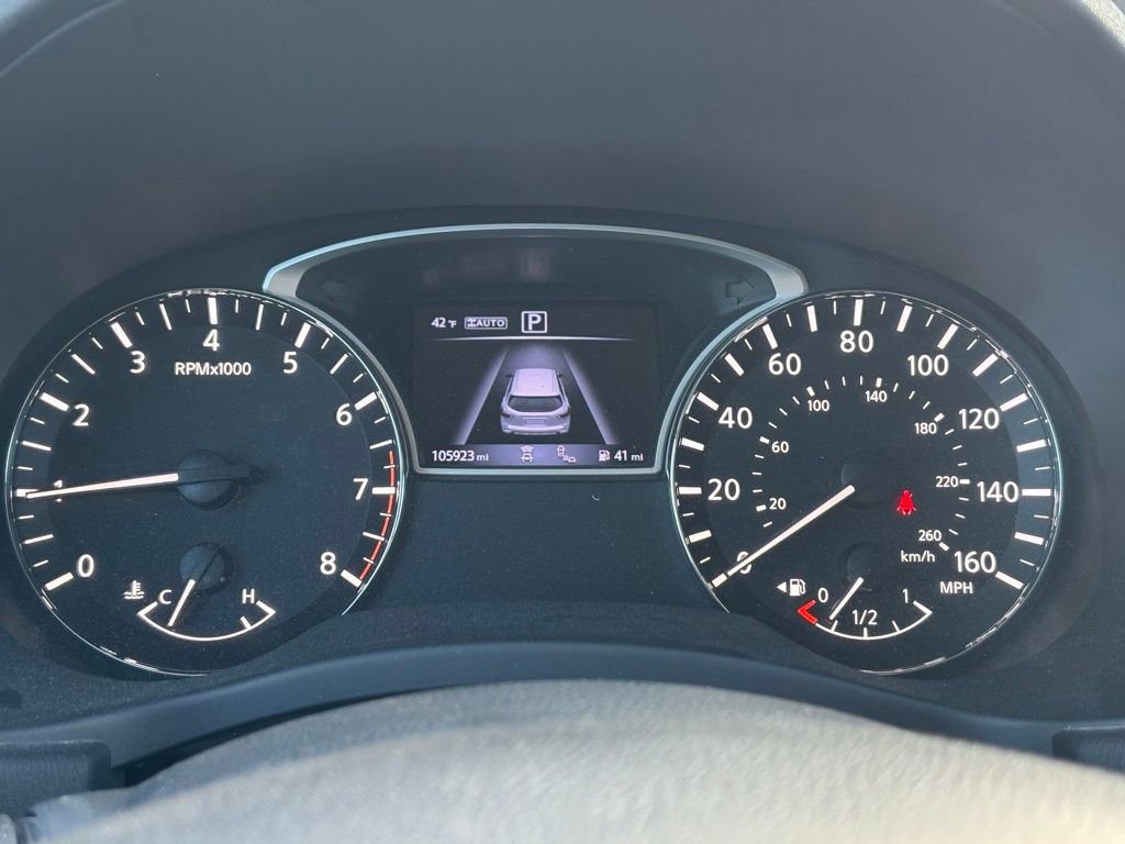 Used 2018 Nissan Pathfinder Platinum image 24