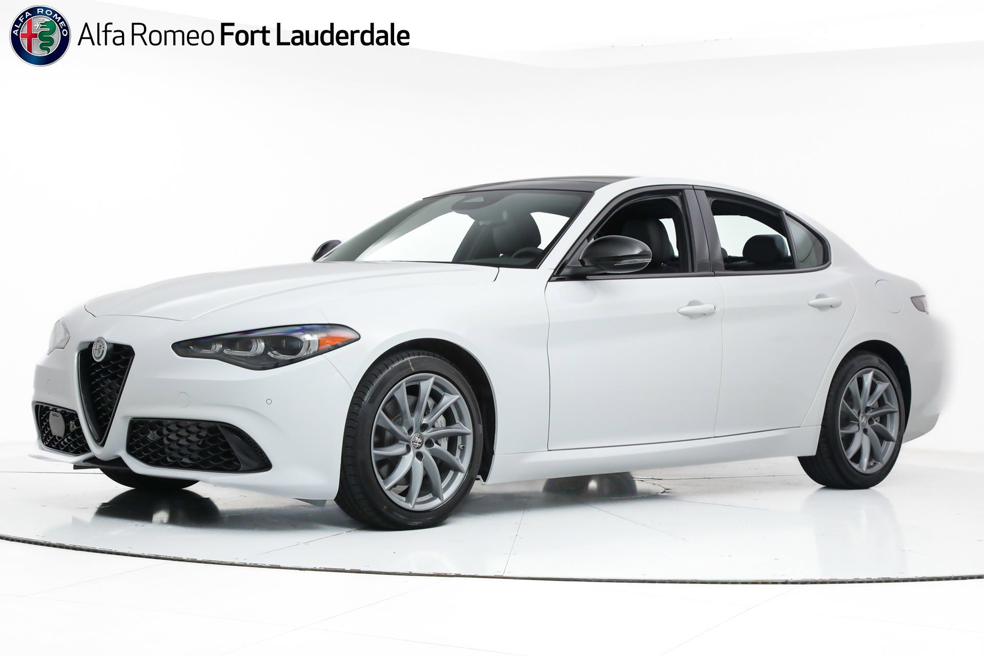 New 2025 Alfa Romeo Giulia w/ Driving Assist Package