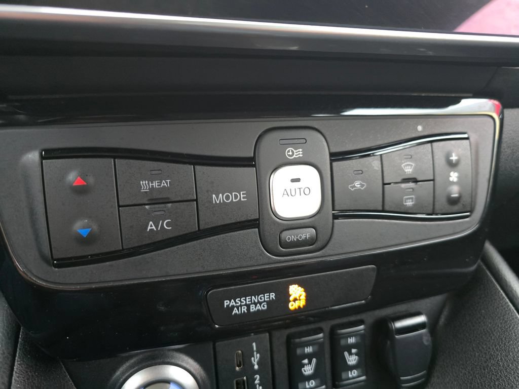 Used 2024 Nissan Leaf SV Plus FWD image 26