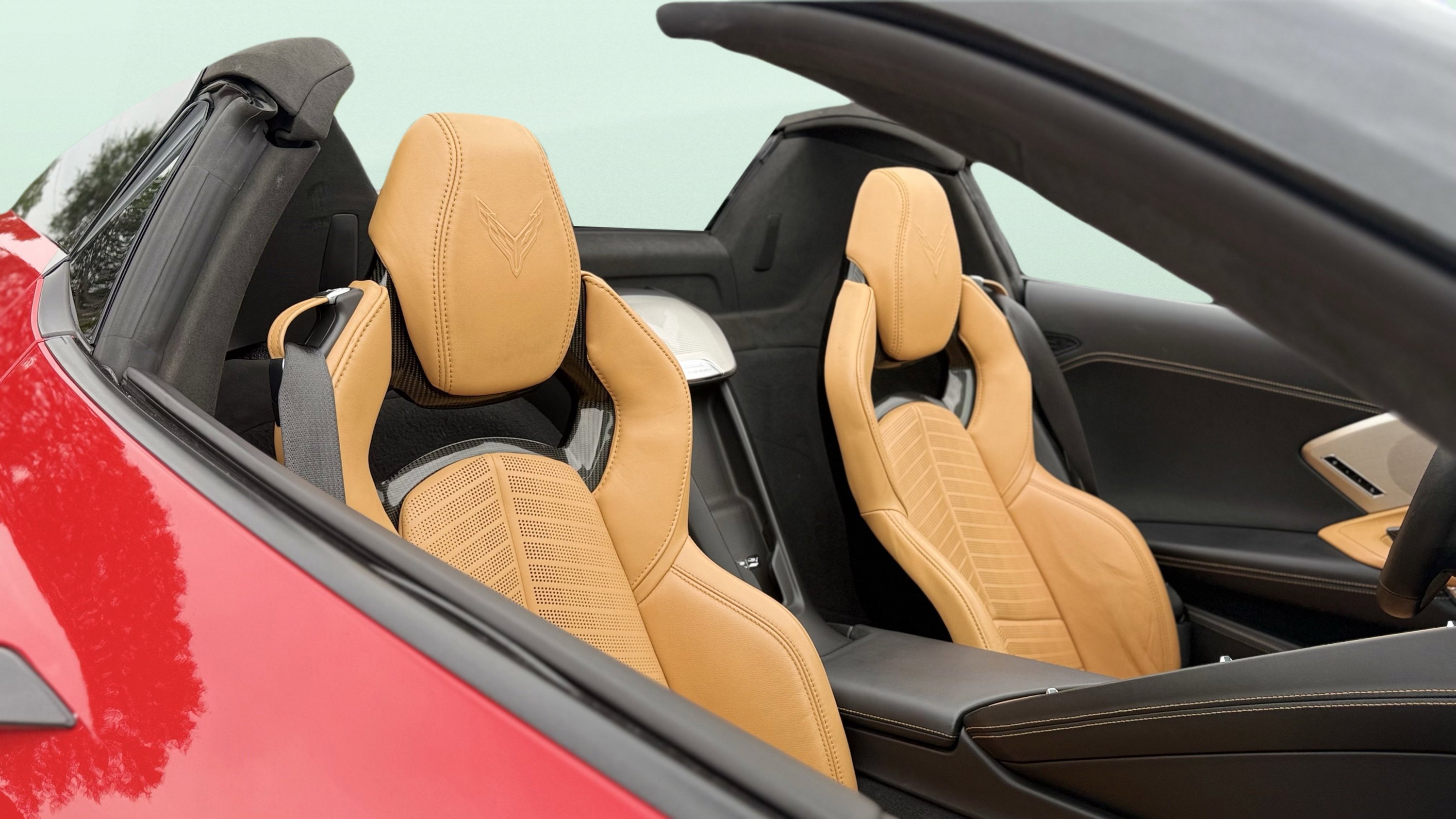 Used 2021 Chevrolet Corvette Stingray Premium Conv w/ Z51 Performance Package RWD image 29