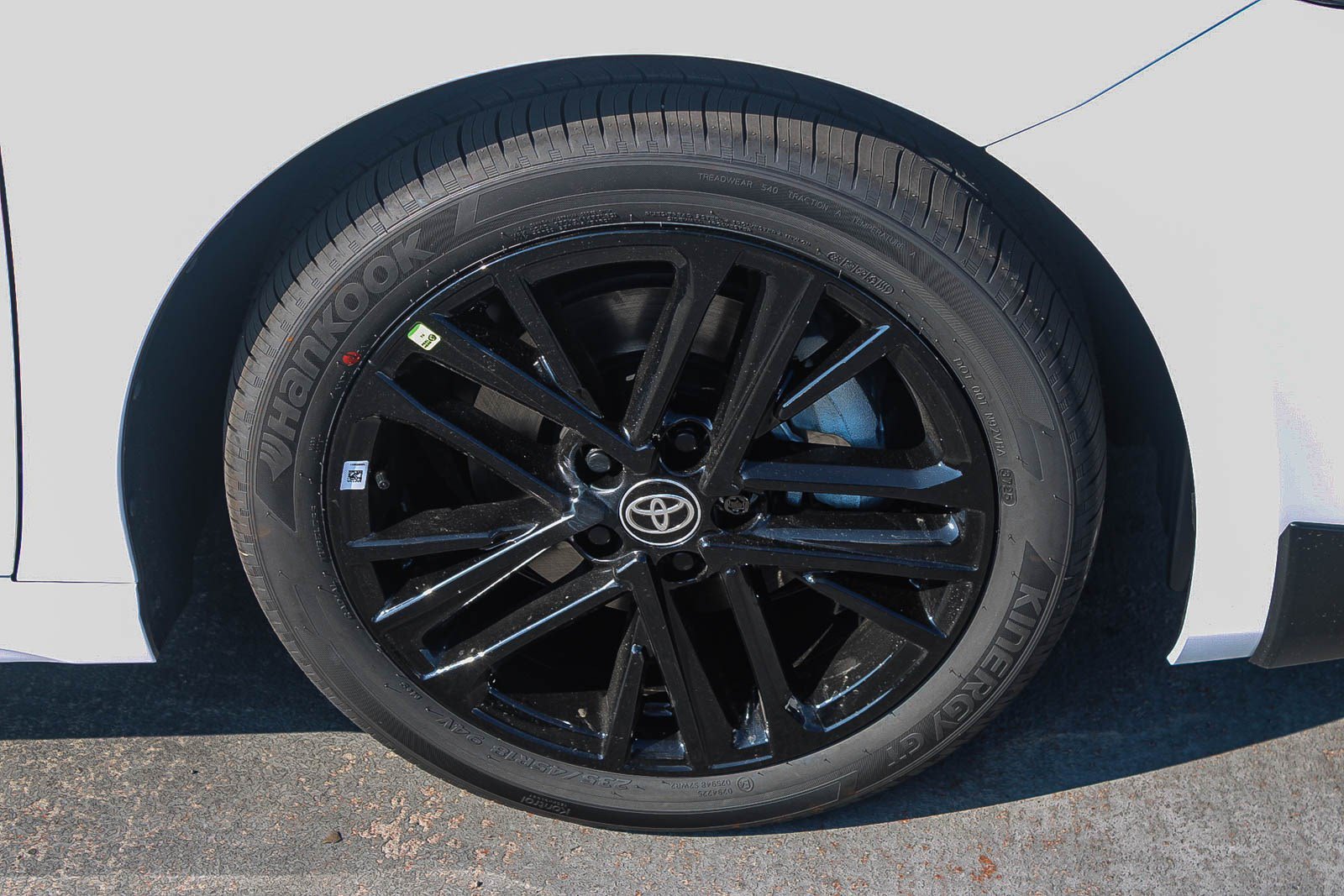 New 2026 Toyota Camry SE FWD image 11