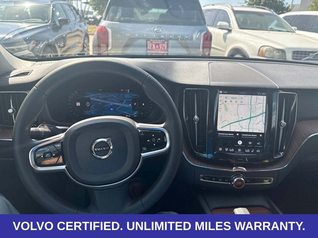 Certified 2024 Volvo XC60 B5 Plus w/ Protection Package Premier AWD/4WD image 19