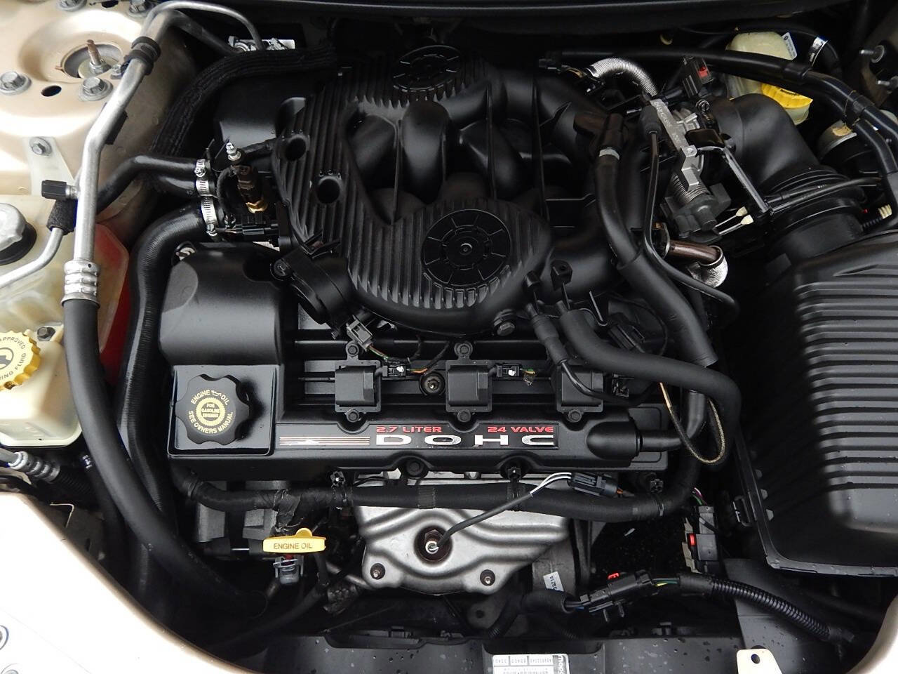 Used 2001 Chrysler Sebring LXi image 25