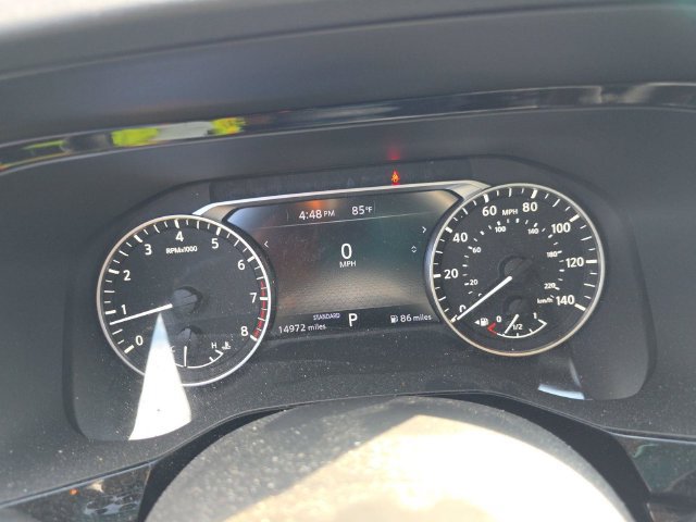 Certified 2025 Nissan Pathfinder SV w/ SV Premium Package FWD image 4