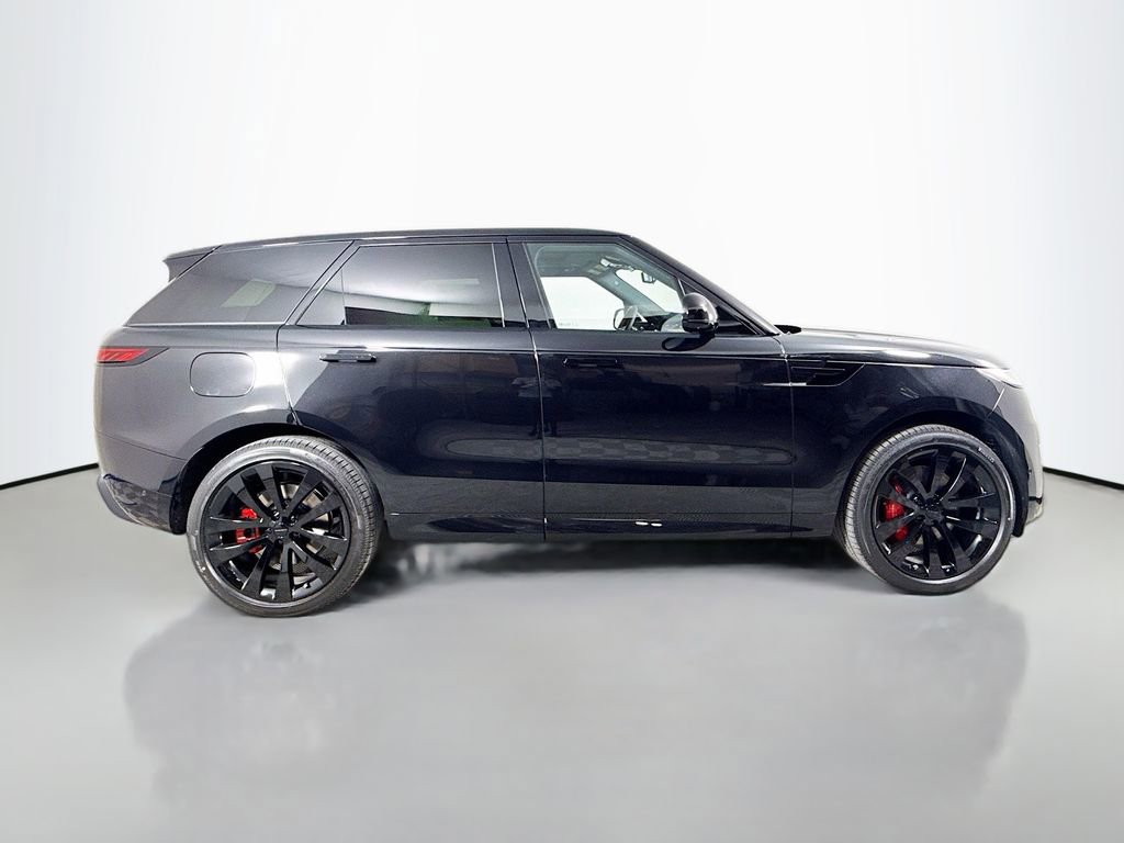 New 2026 Land Rover Range Rover Sport Dynamic SE image 4