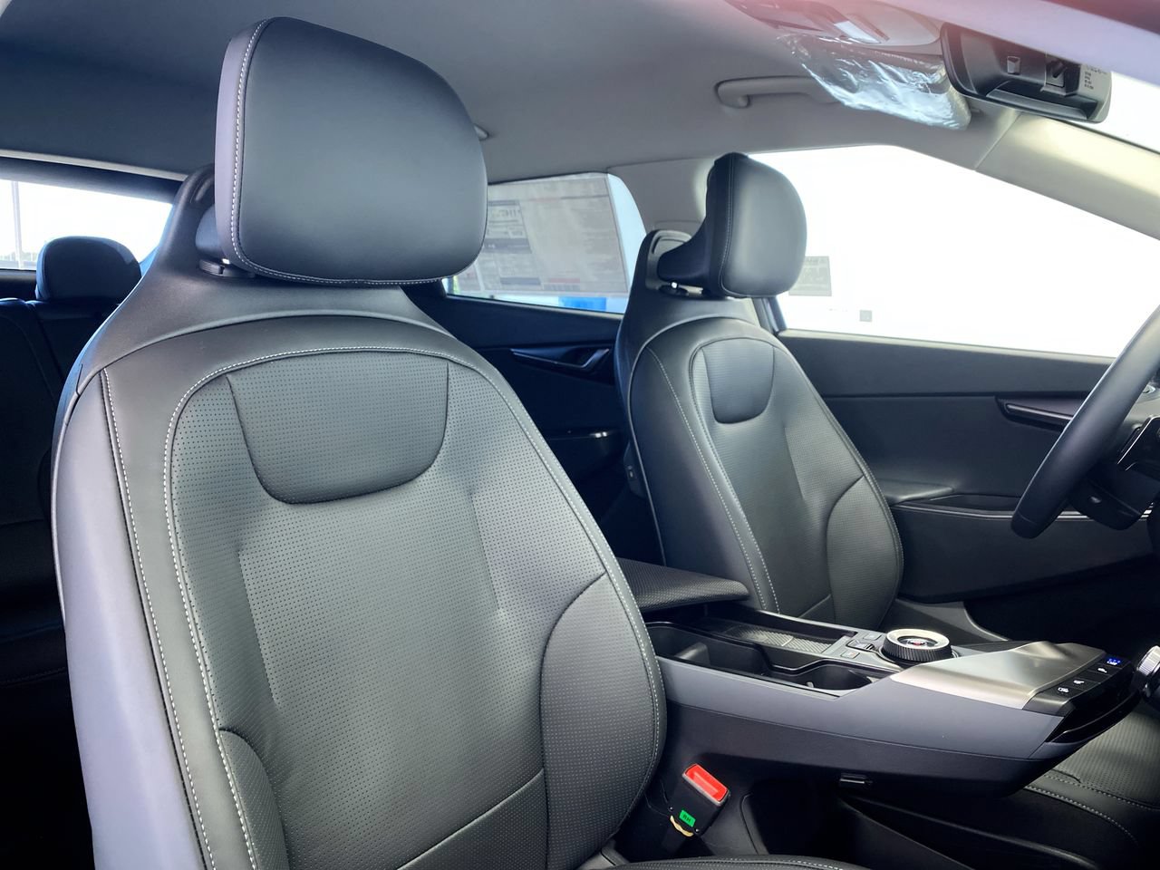 New 2026 Kia EV6 Wind RWD image 31