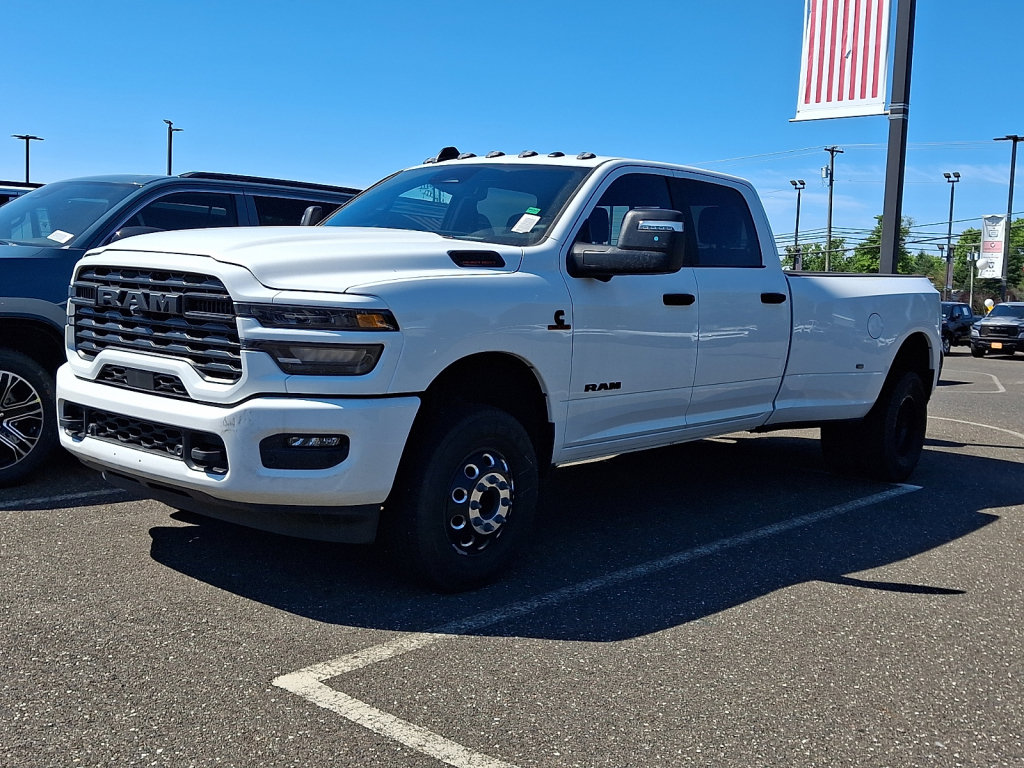 New 2026 RAM 3500 Big Horn AWD/4WD image 1