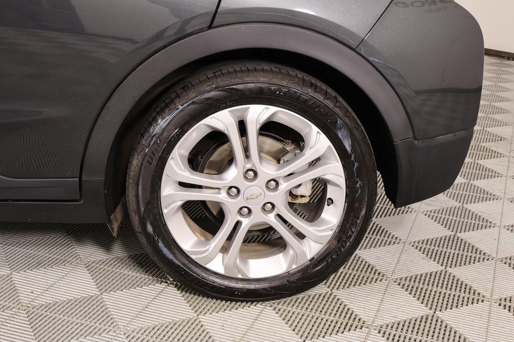 Used 2017 Chevrolet Bolt LT image 18