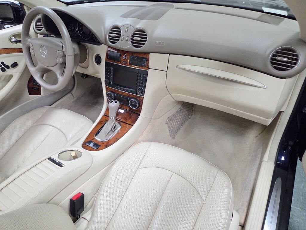 Used 2008 Mercedes-Benz CLK 350 Cabriolet image 20