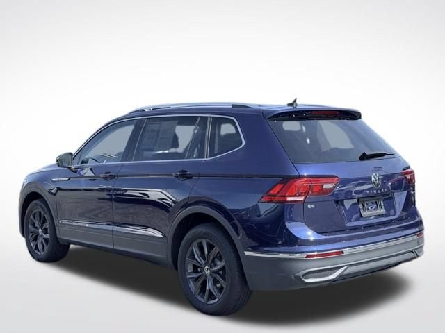 Used 2024 Volkswagen Tiguan SE AWD/4WD image 8
