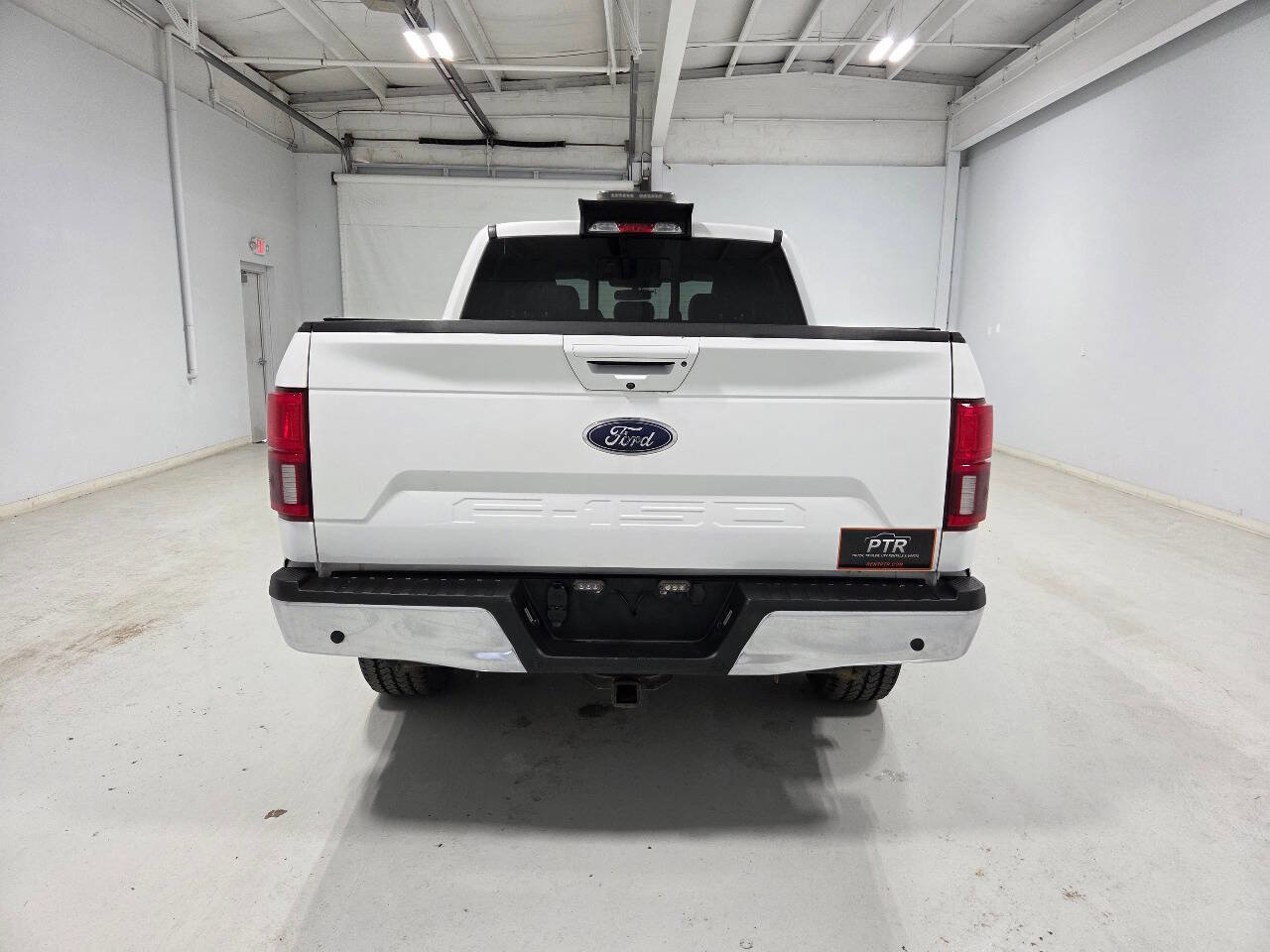 Used 2020 Ford F150 Lariat w/ Equipment Group 501A Mid AWD/4WD image 4