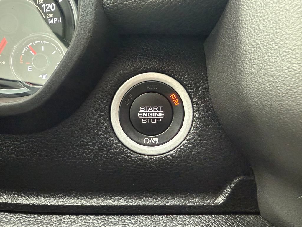 Used 2021 RAM 1500 Laramie w/ Night Edition image 23