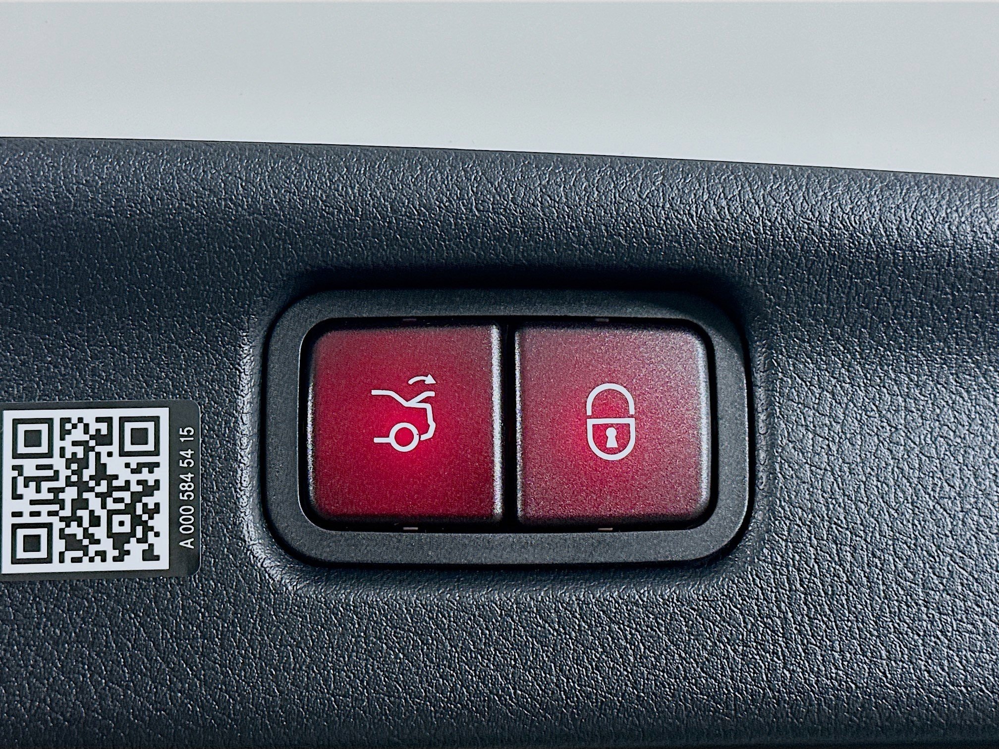 Certified 2026 Mercedes-Benz C 300 4MATIC Sedan image 34