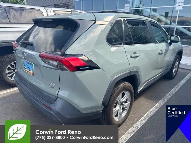 Used 2019 Toyota RAV4 XLE AWD/4WD image 8