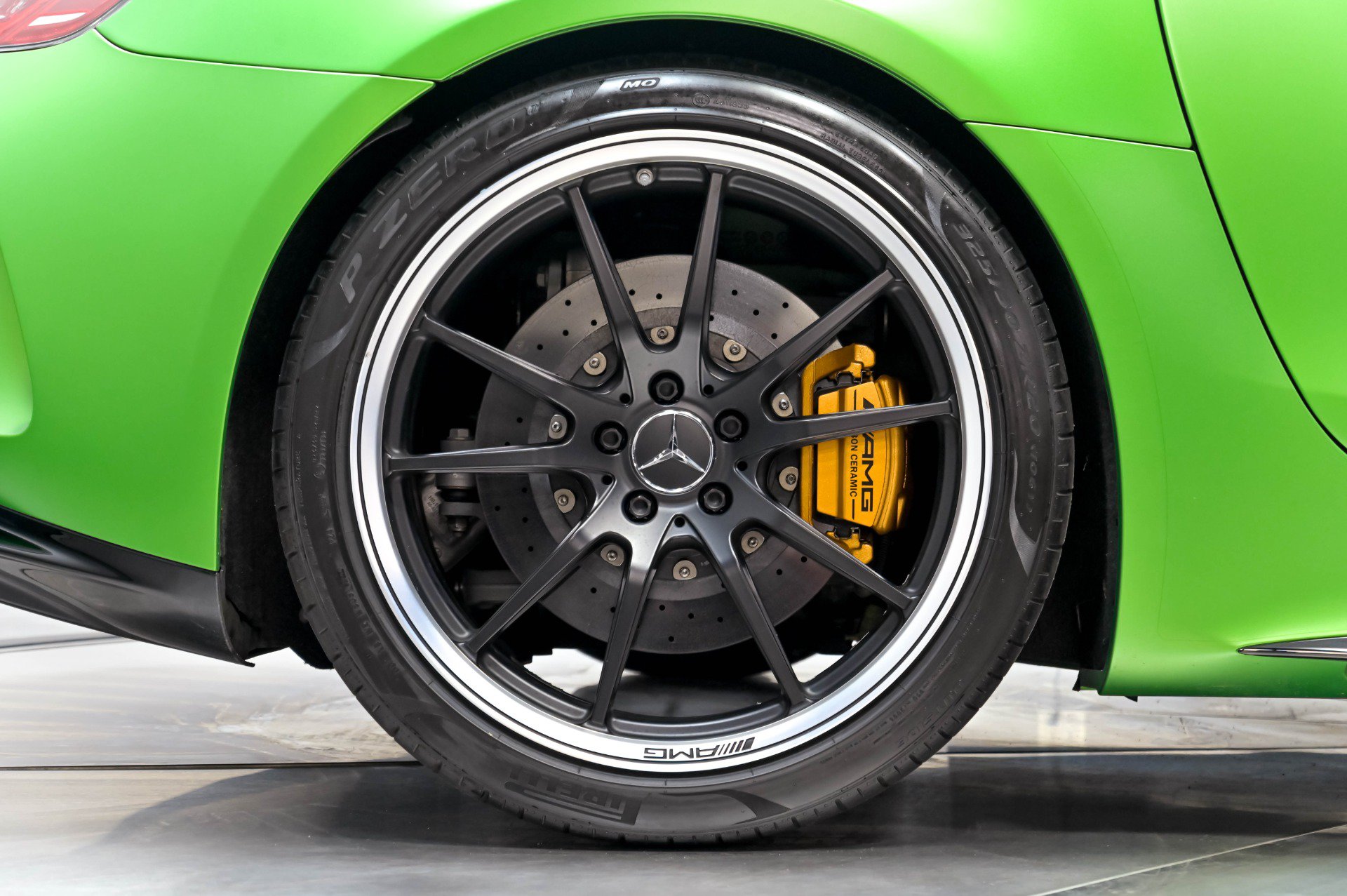 Used 2018 Mercedes-Benz AMG GT R image 20