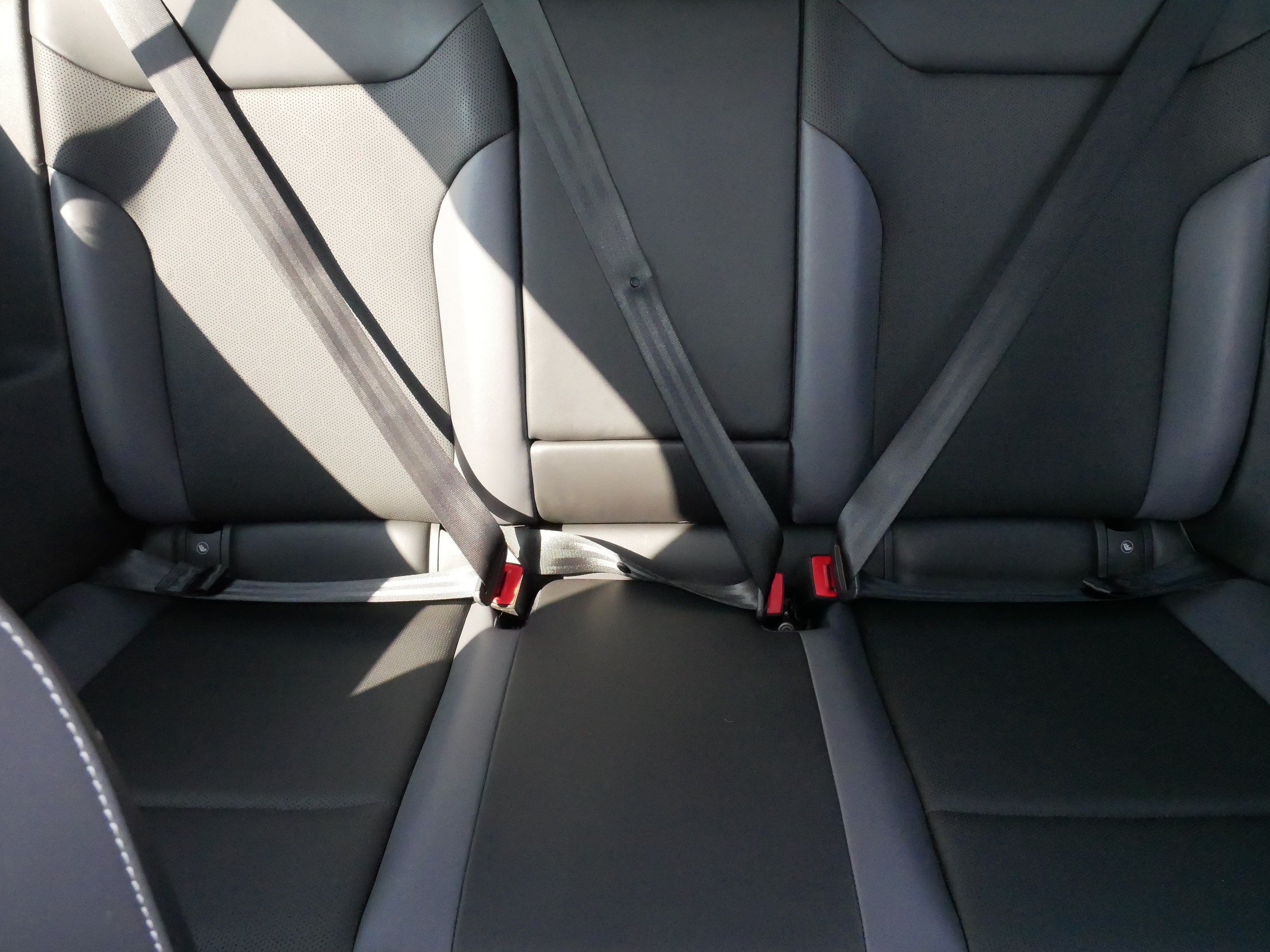 Certified 2023 Volkswagen ID.4 Pro S AWD/4WD image 8