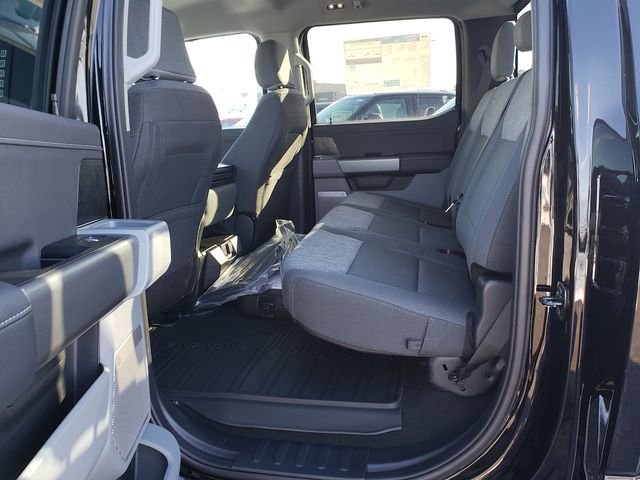 New 2026 Ford F450 XLT w/ XLT Premium Package image 26