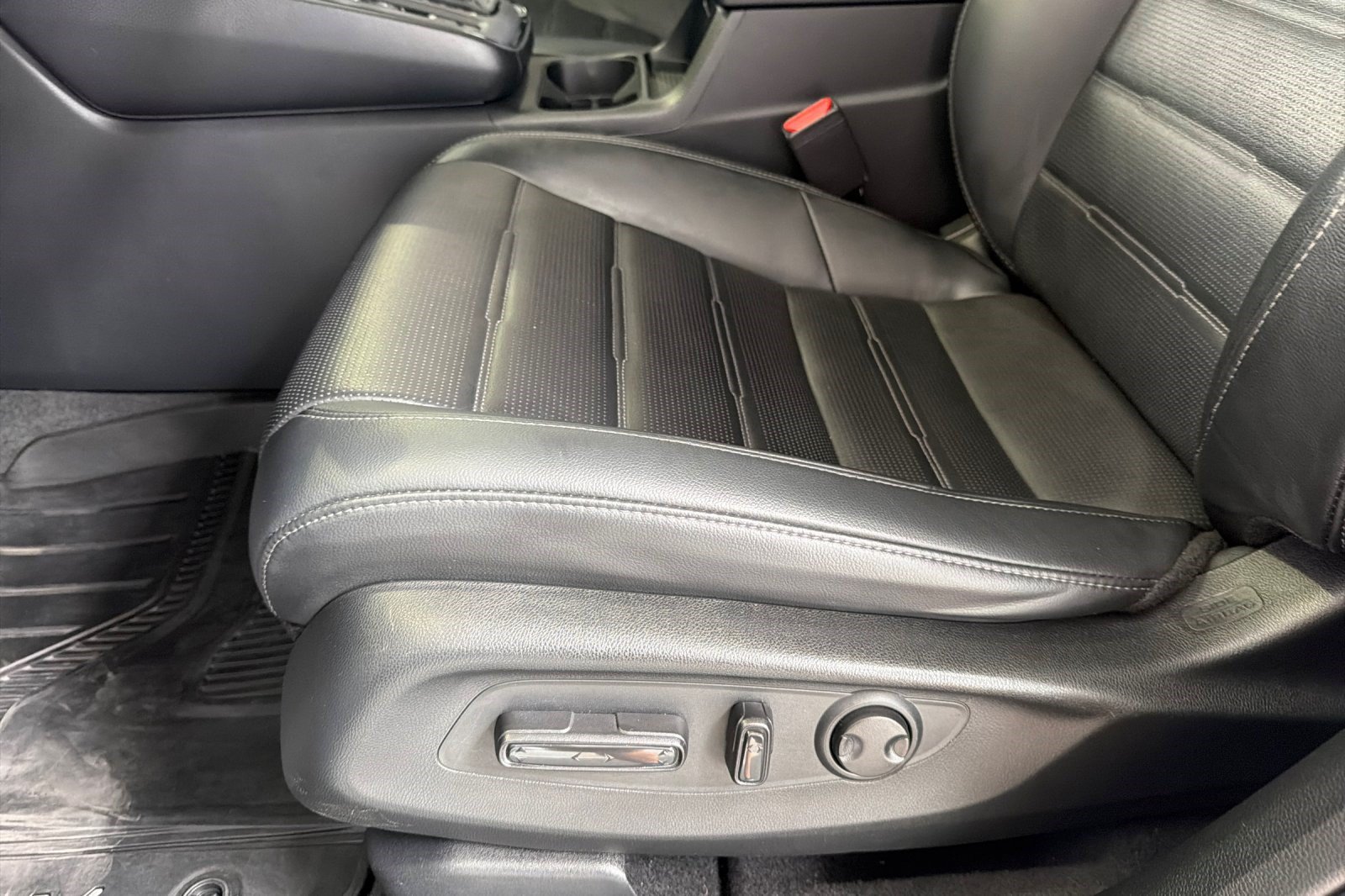 Used 2023 Honda CR-V EX-L image 14