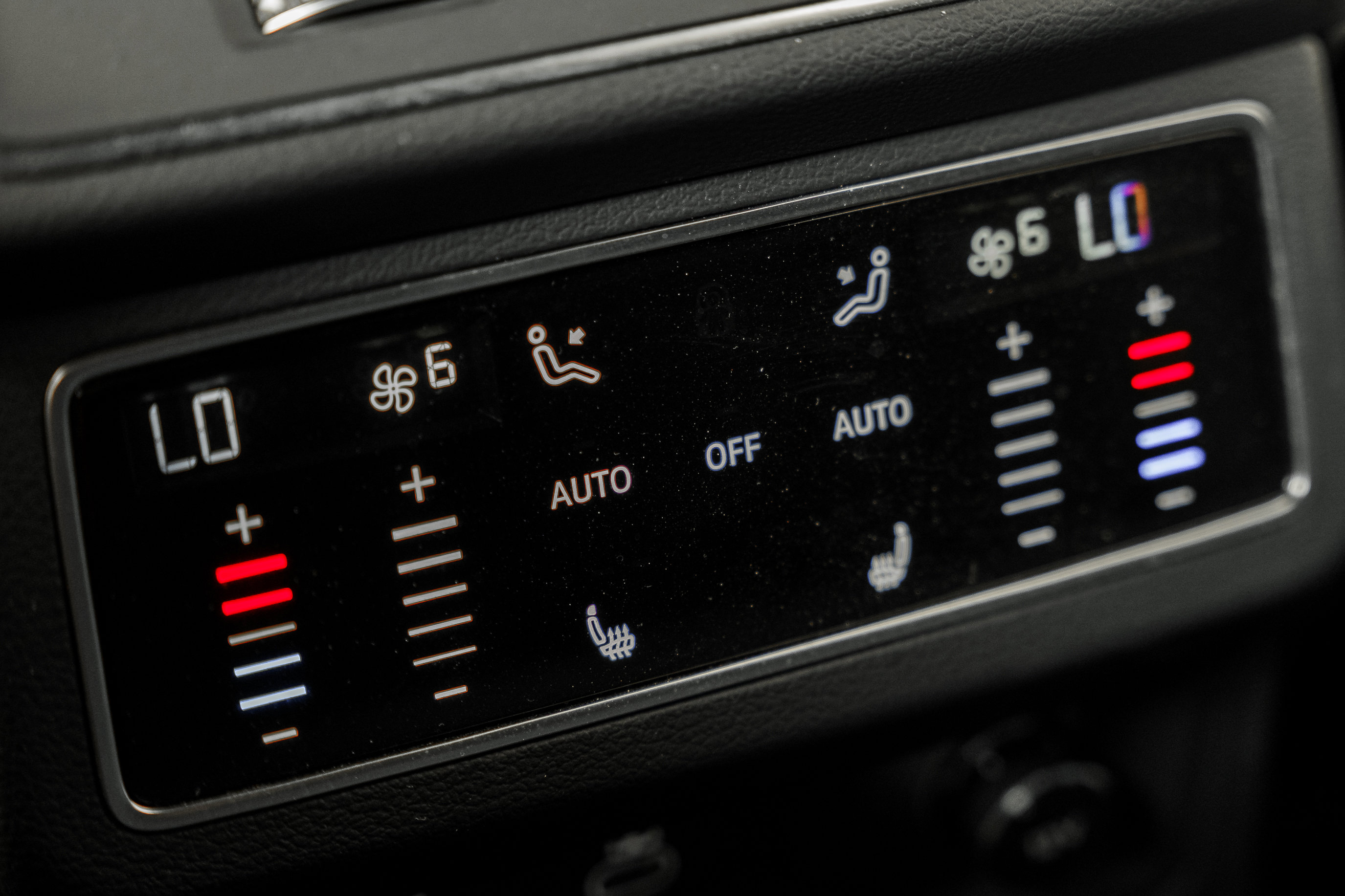 Used 2022 Audi RS 7 Sportback w/ Black Optic Package image 28