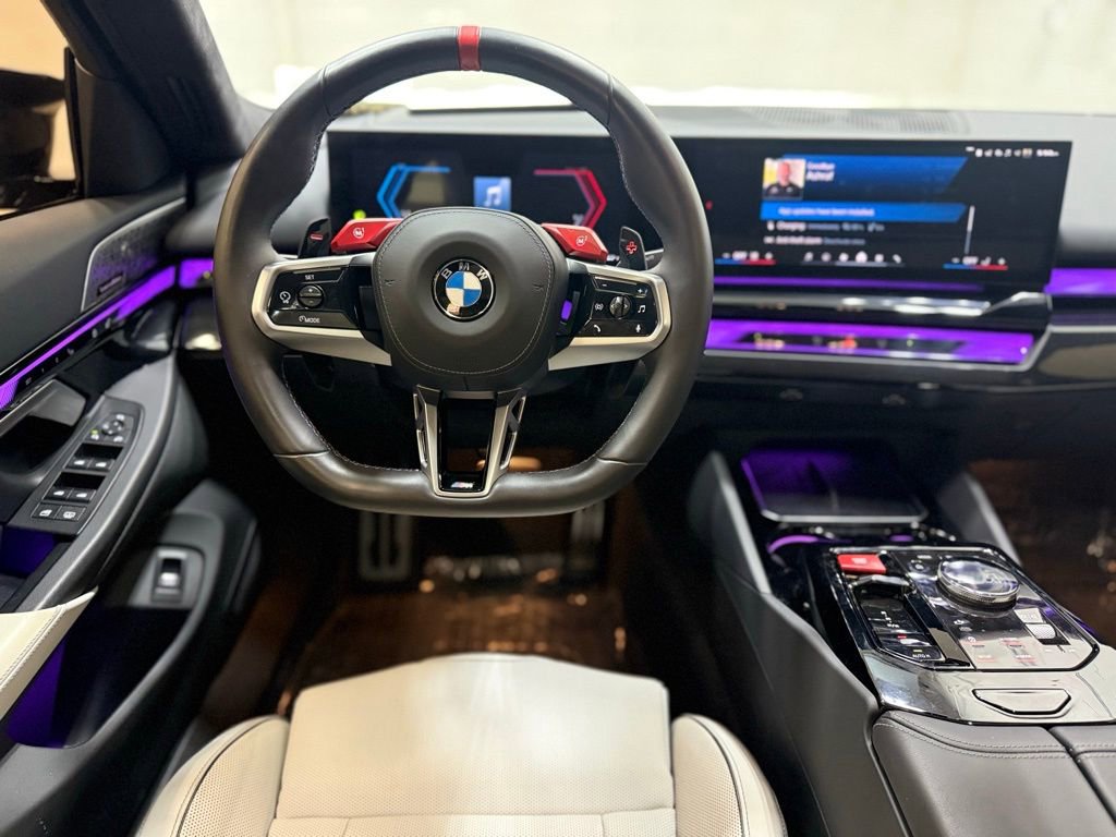 Used 2025 BMW M5 w/ Executive Package AWD/4WD image 41