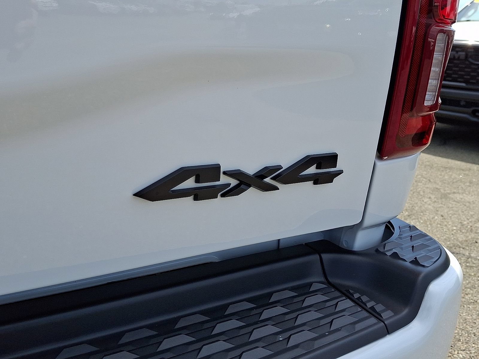 New 2026 RAM 2500 Limited AWD/4WD image 16