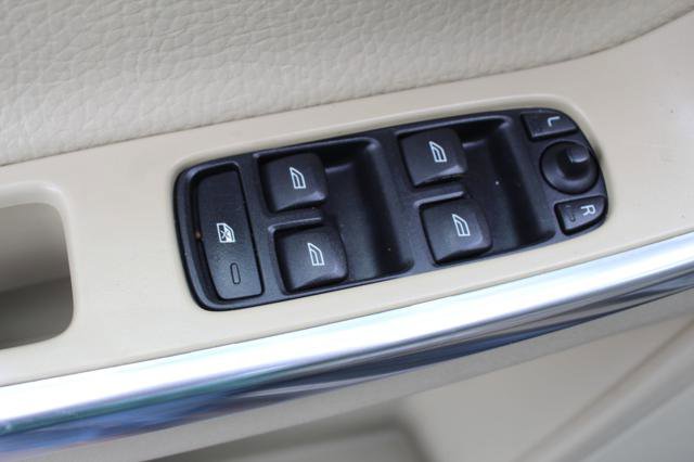 Used 2012 Volvo XC60 3.2 FWD image 14