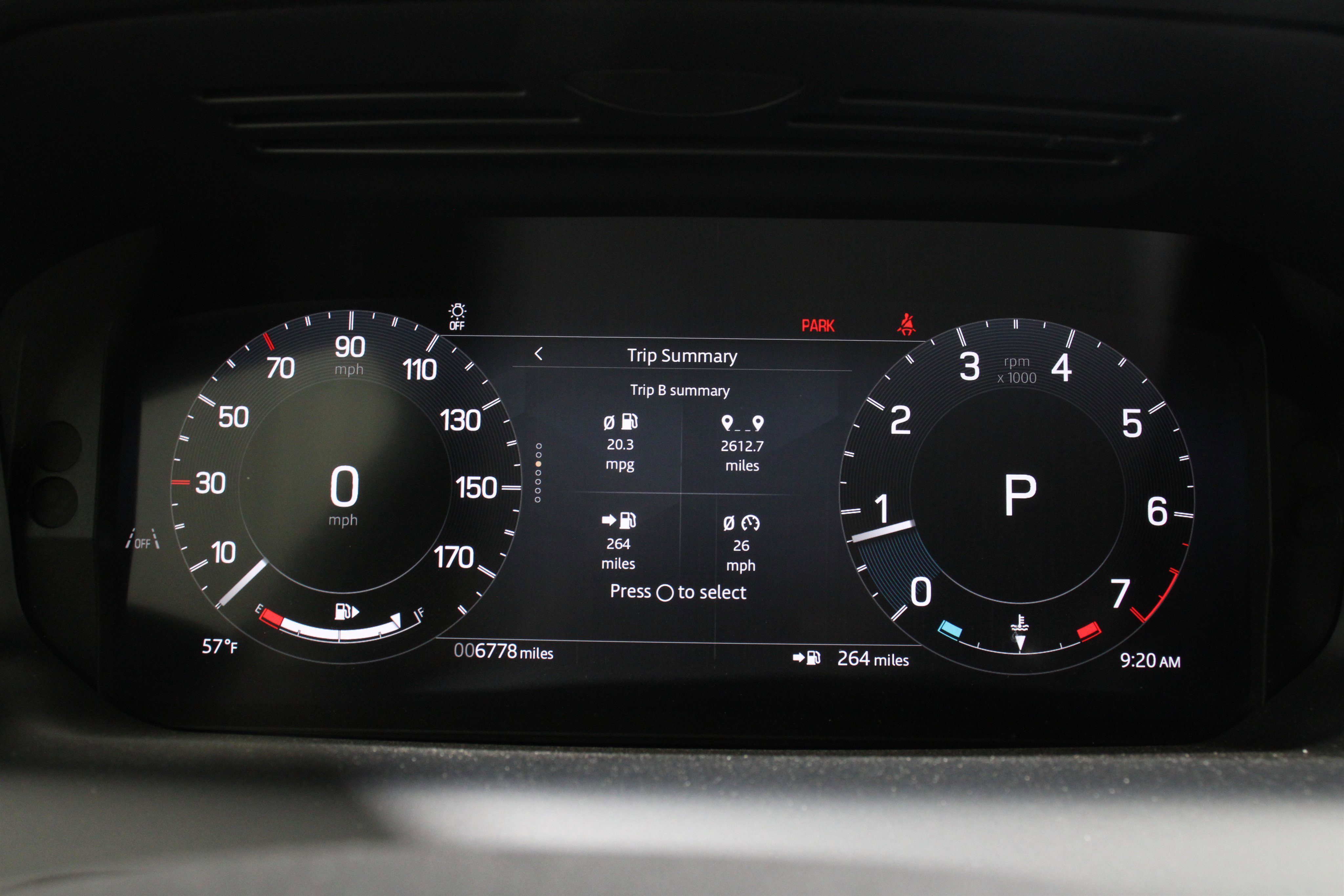 Used 2024 Land Rover Discovery Sport S image 12