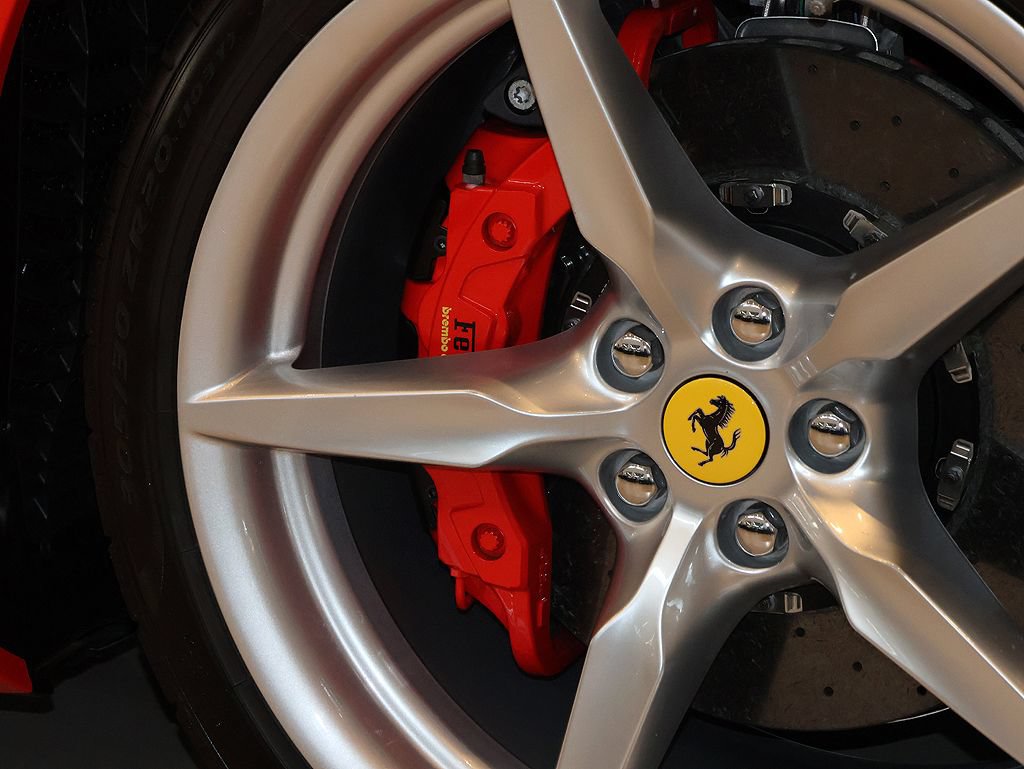Certified 2023 Ferrari F8 Tributo RWD image 64