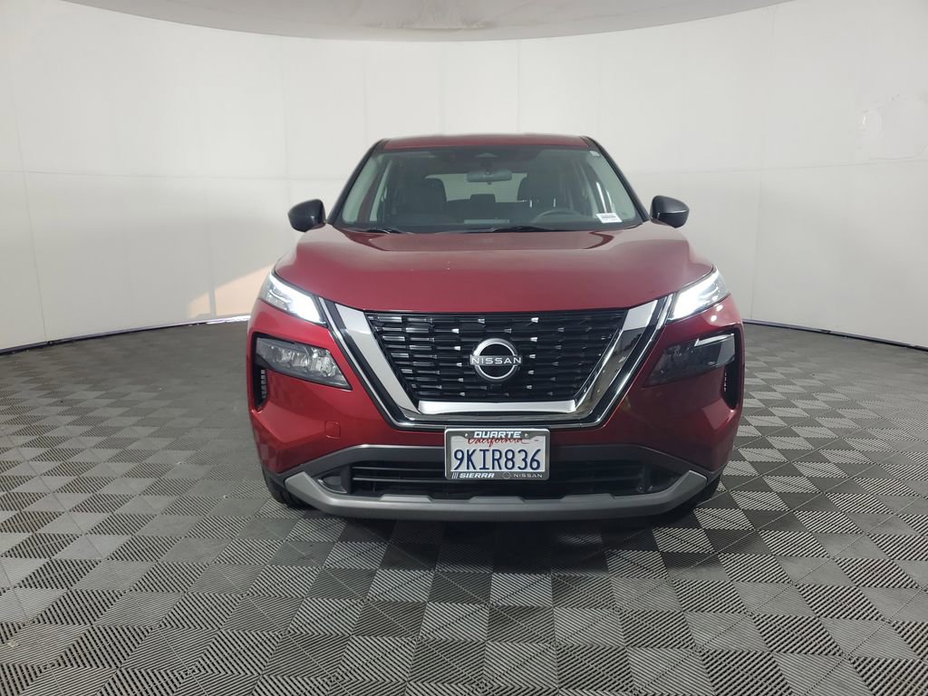 Used 2023 Nissan Rogue S image 9