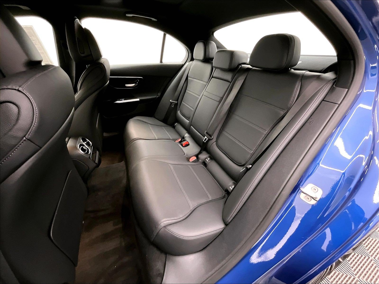 Used 2026 Mercedes-Benz C 300 Sedan image 18