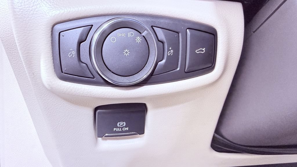 Used 2018 Lincoln MKZ Premiere AWD/4WD image 12