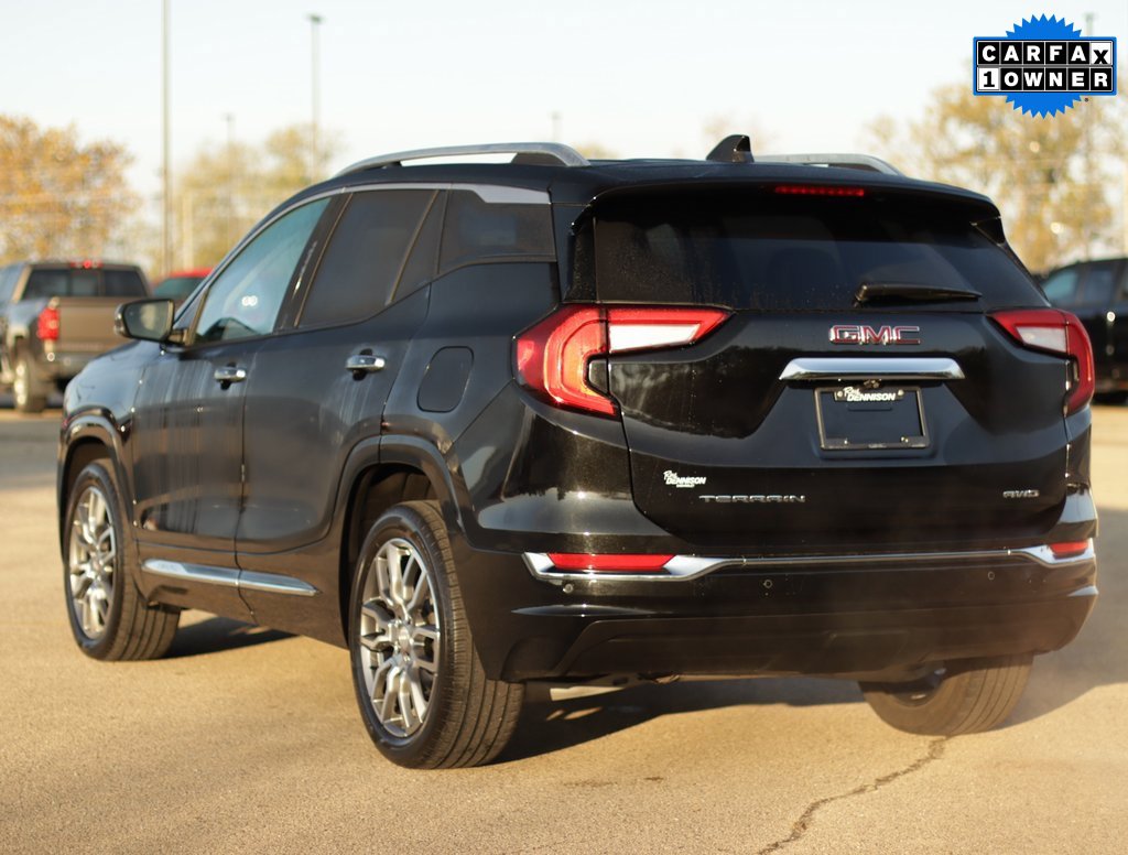 Used 2023 GMC Terrain Denali image 5