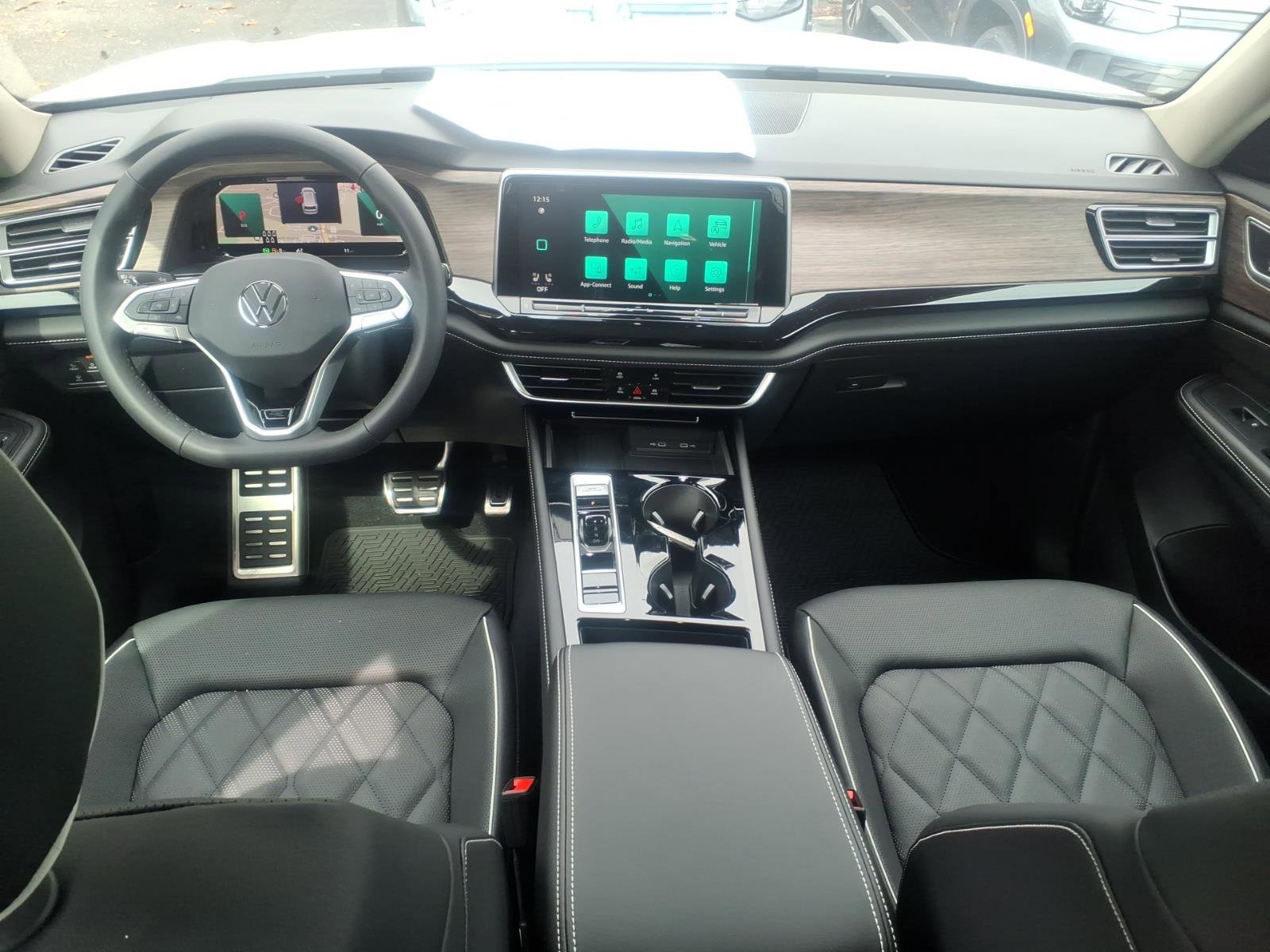 New 2026 Volkswagen Atlas SEL Premium R-Line image 10