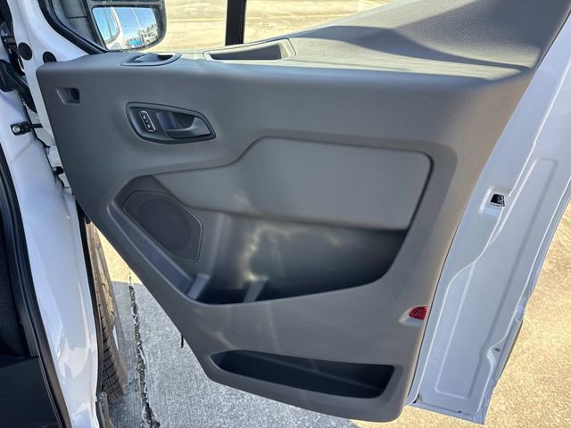 New 2026 Ford Transit 250 148 Medium Roof RWD image 14