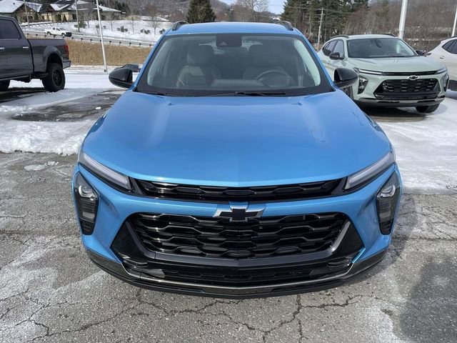 New 2026 Chevrolet Trax ACTIV w/ Driver Confidence Package image 2