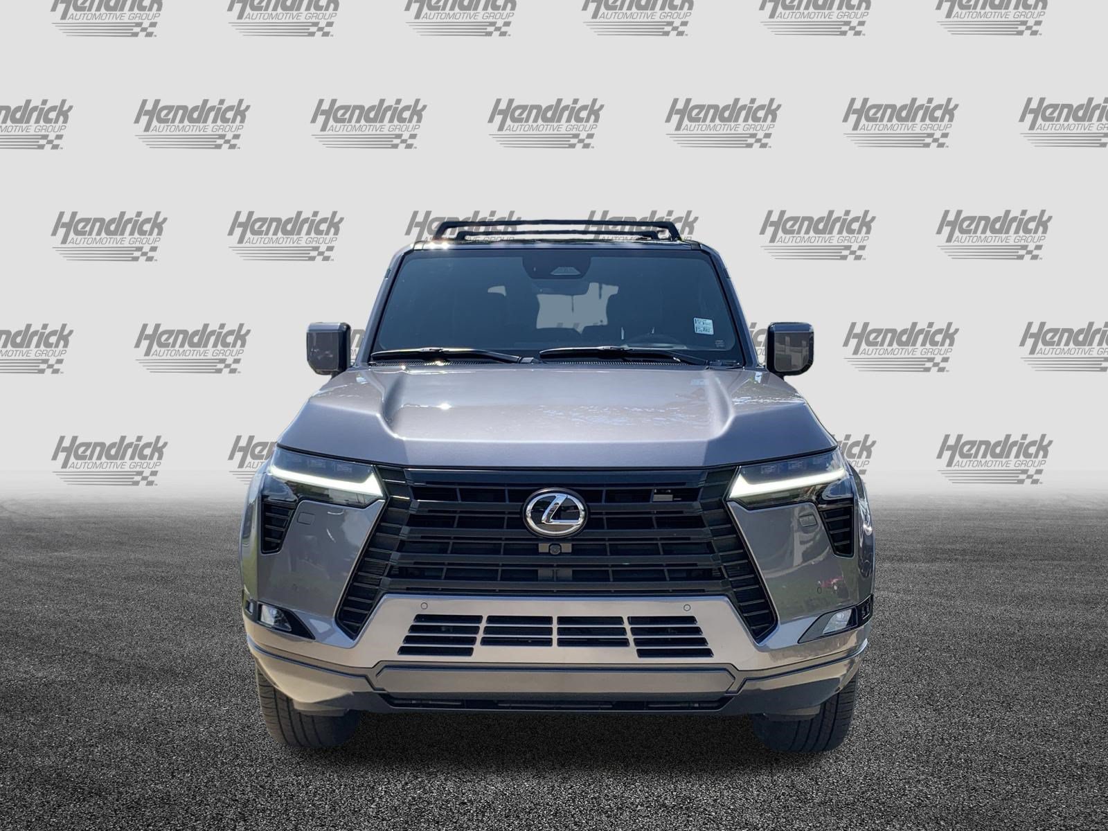 Used 2026 Lexus GX 550 AWD/4WD image 3