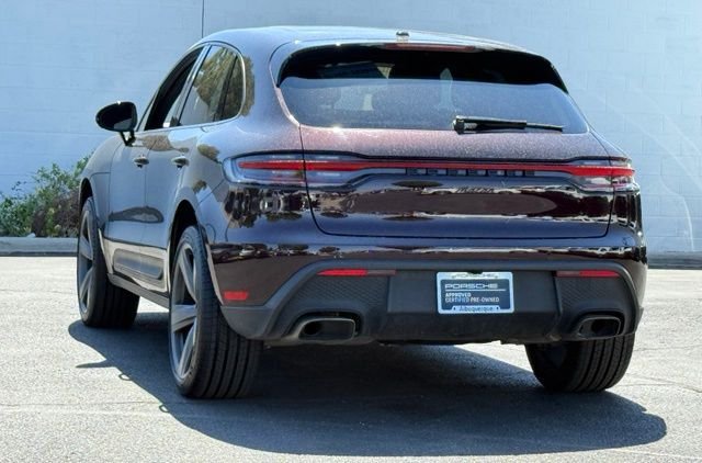 Used 2025 Porsche Macan AWD/4WD image 3