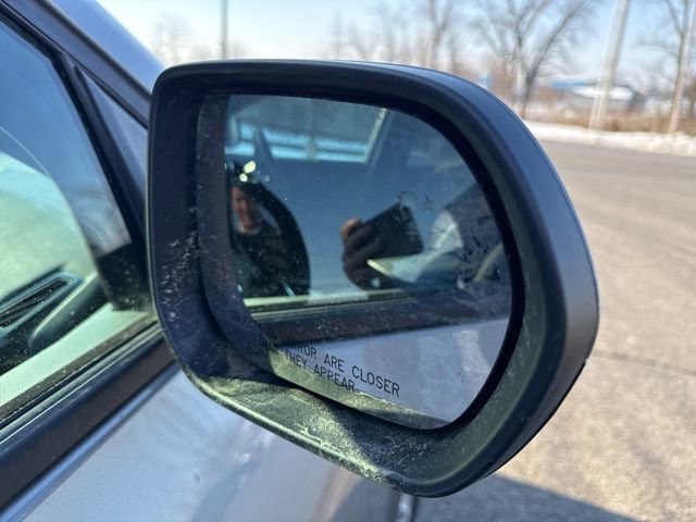 Used 2025 Chevrolet Equinox LT w/ Safety and Technology Package image 21