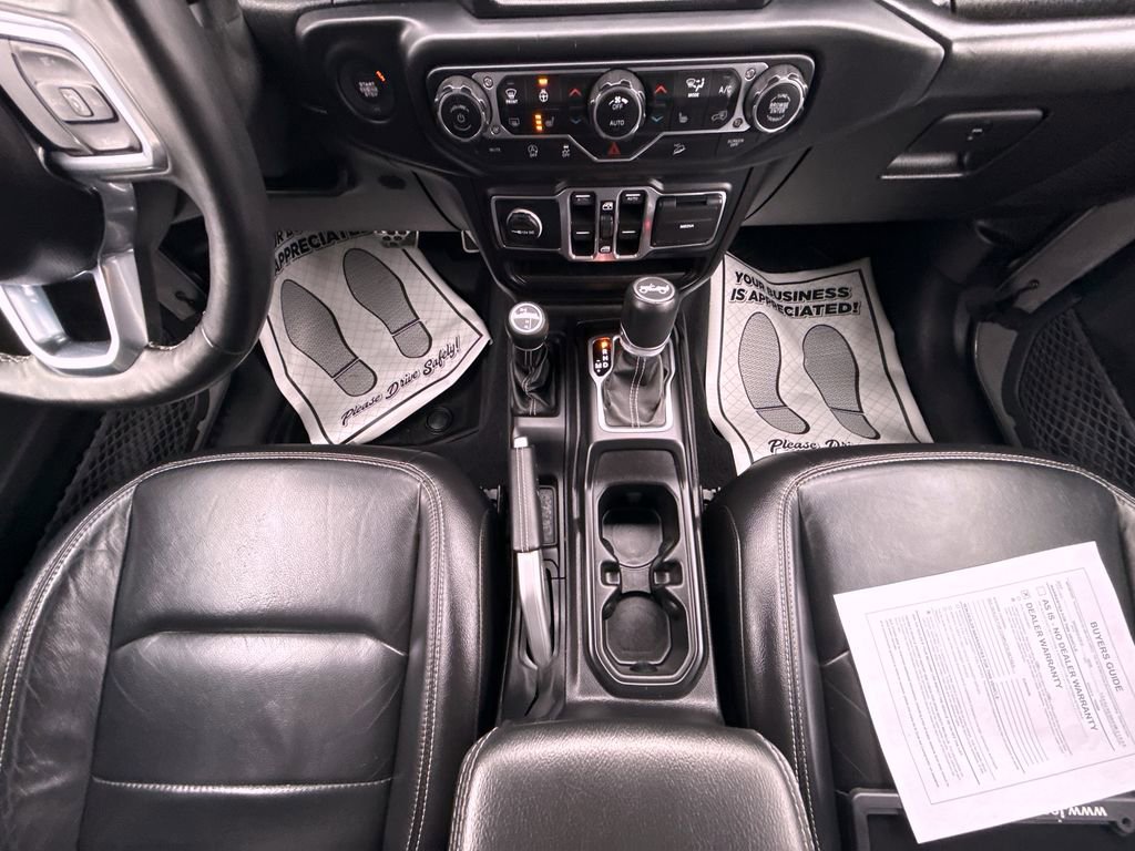 Used 2019 Jeep Wrangler Unlimited Sahara w/ Uconnect 4C Nav & Sound Group image 12