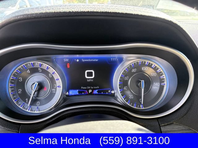 Used 2022 Chrysler 300 Touring L w/ Popular Equipment Group AWD/4WD image 22