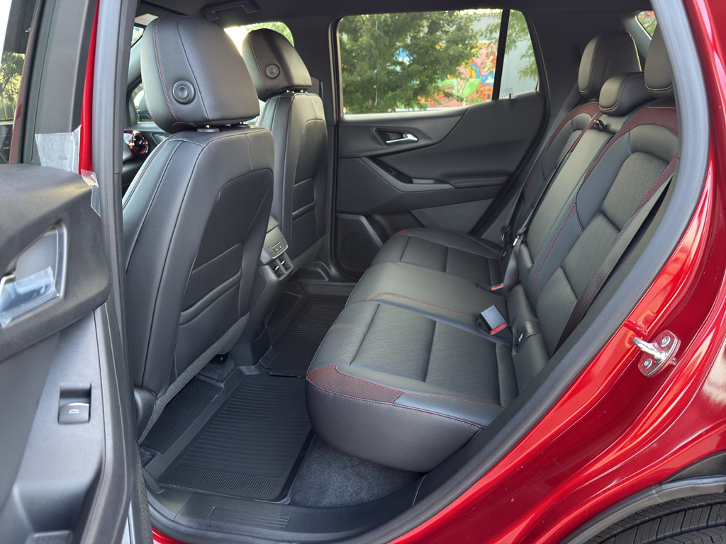 New 2027 Chevrolet Equinox RS w/ Safety and Technology Package FWD image 40